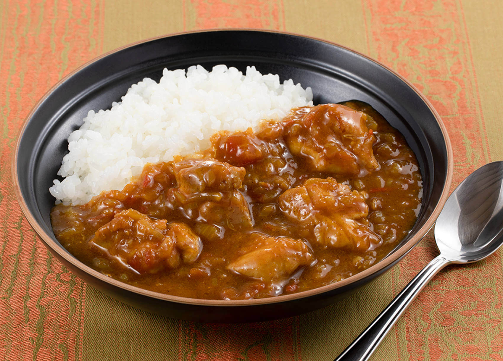 スパイスチキンカレー