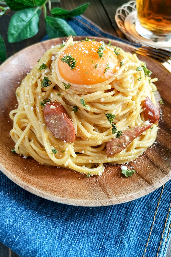 火を使わない♪レンジでカレーカルボナーラ