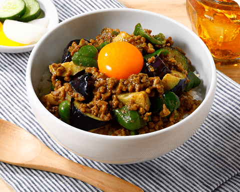 なすとピーマンのひき肉丼 レシピ画像
