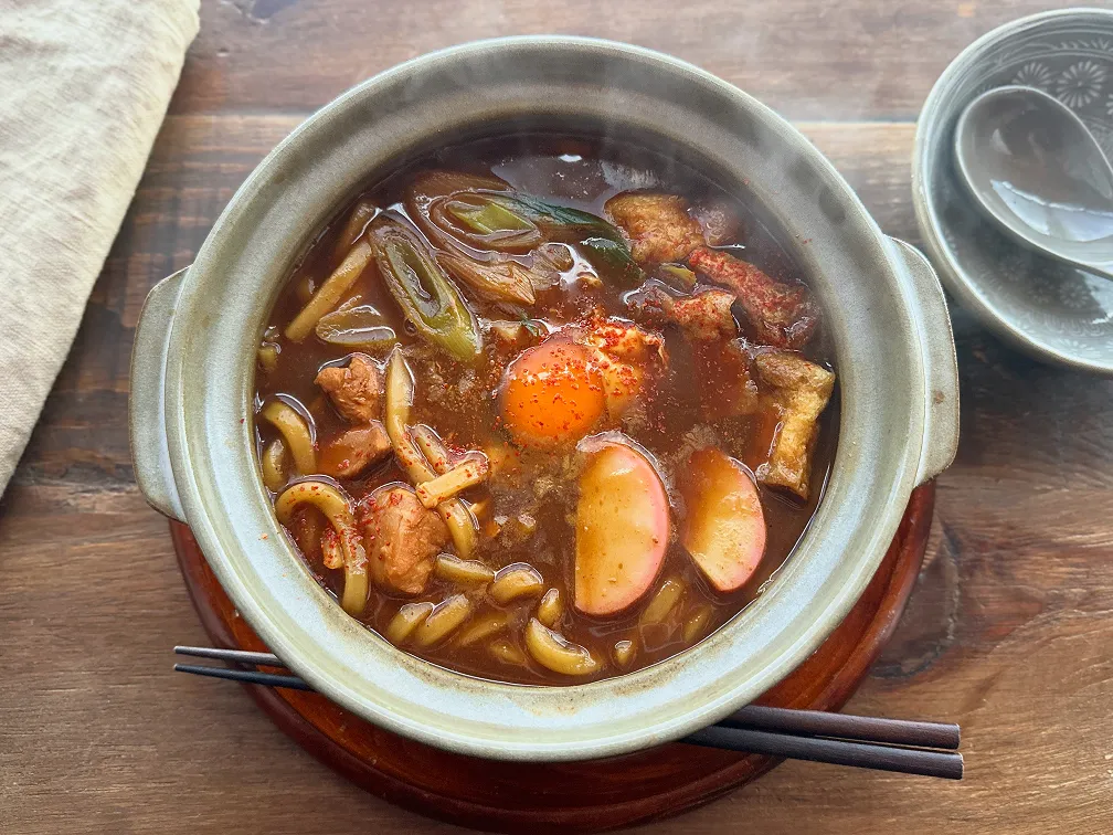 カレー味噌煮込みうどんのイメージ