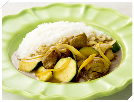 チキンとズッキーニの塩レモンカレー