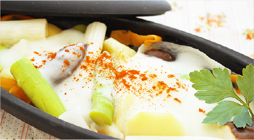 温野菜のクリームソースがけ