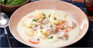 豚肉とカリフラワーのクリームシチュー