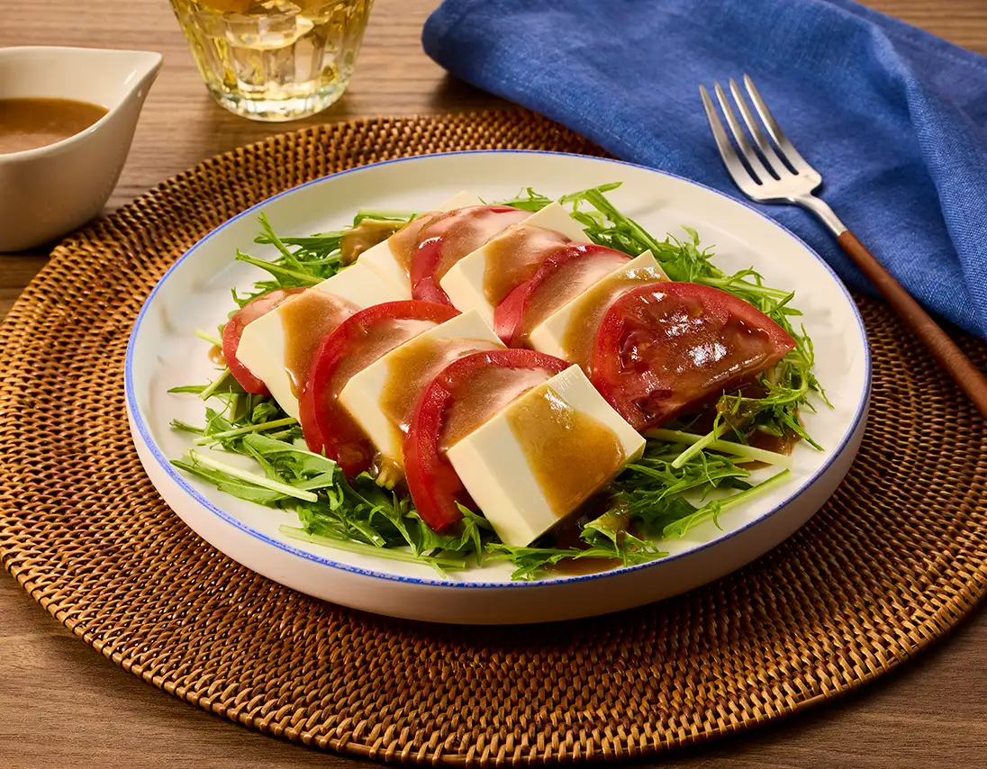 豆腐とトマトのオイスターサラダ