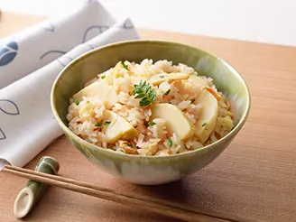 オイスターソースで、たけのこご飯