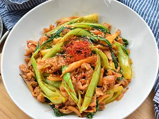 豚バラとチンゲン菜のオイコチュ炒め