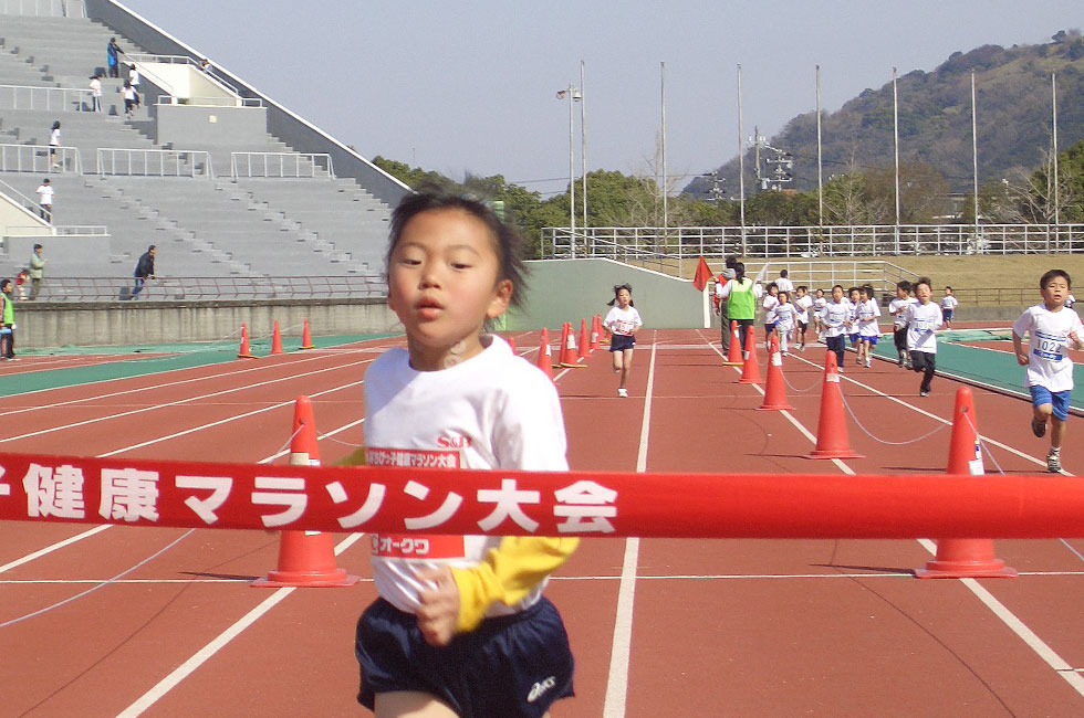 1年女子は三浦さんが今年度最高タイ記録となる6分11秒でフィニッシュ！
