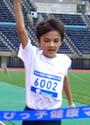 6年男子は急成長のバーグくんが初優勝。優勝インタビューでの『練習（しっかりできたこと）は嘘をつかないと信じて走りました』という言葉が印象的でした。