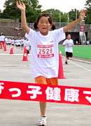 2年女子はハイレベルを品田さんが制した。タイムも6分23秒（昨年度ランク17位）の好タイム。
