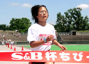 6年女子は森永さんが5連覇達成！タイムも10分31秒と全国トップクラス。