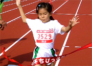 3年女子は韋駄天娘大森さんが3連覇。タイムも7分54秒(昨年度9位)は素晴らしい!