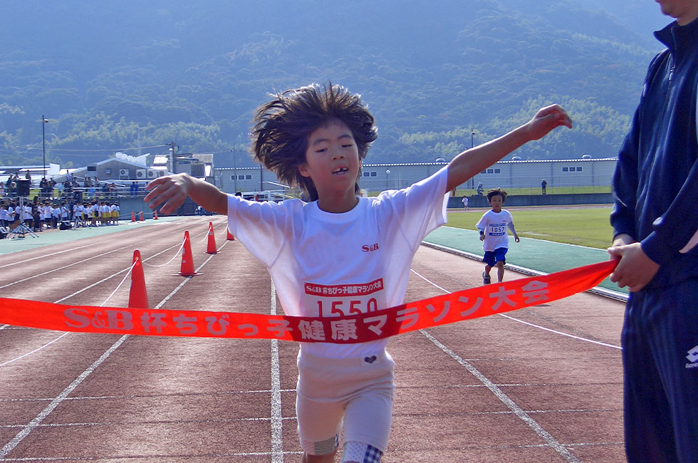 1年女子は東さんが昨年度のランキングトップを上回る6分11秒の破格のタイムで独走Ⅴ。