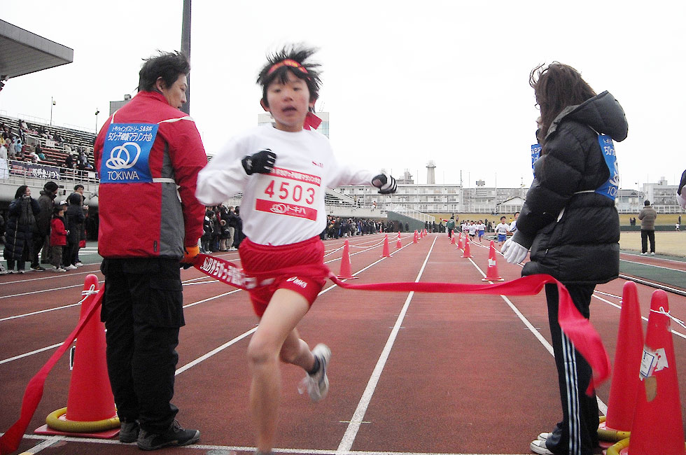4年女子は工藤さんが4連覇。