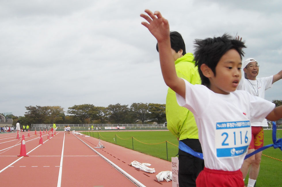 2年男子は立石くんが5分47秒の好タイムで圧勝。