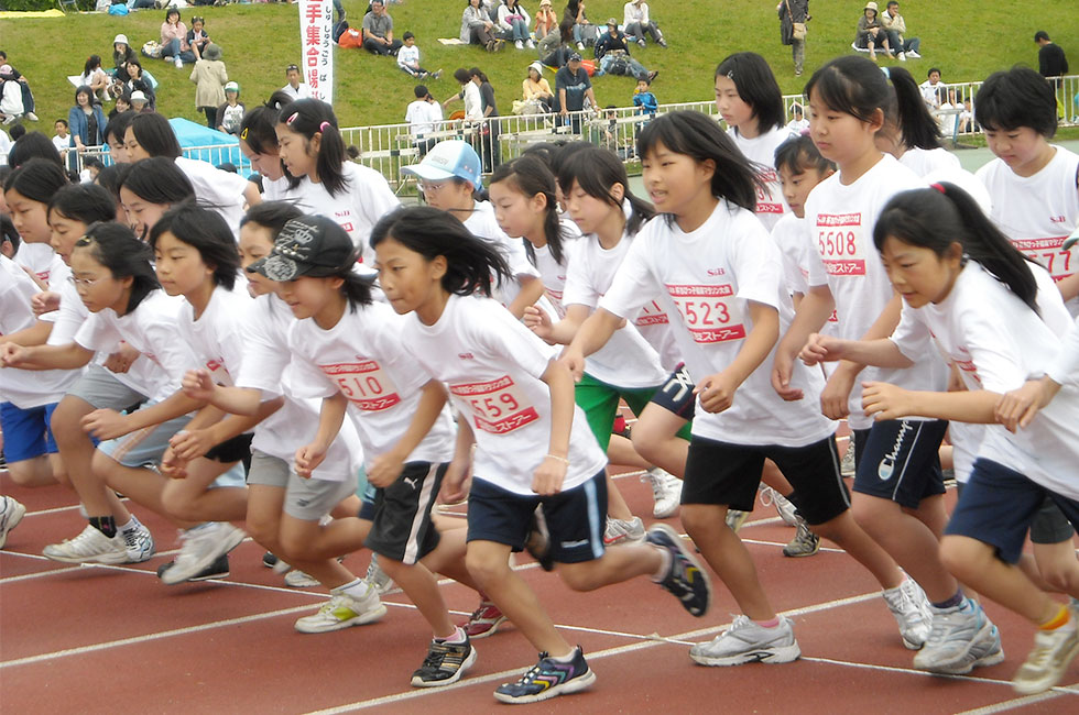 昨年を上回る1045名が元気に完走してくれた。