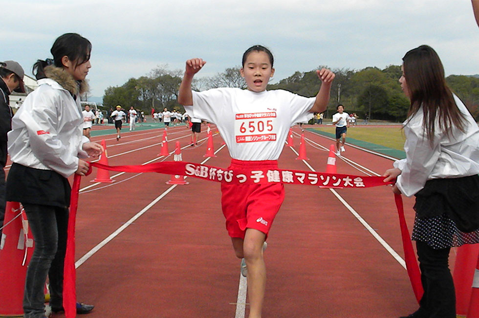 6年女子2位の太田さんも11分08秒の好タイム。