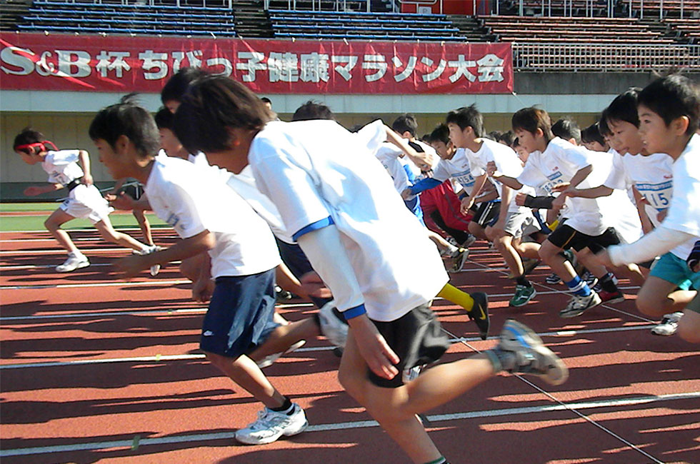 総勢2732名が元気に完走。