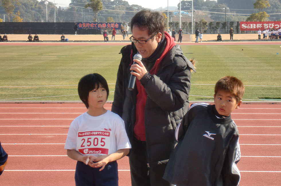 2年男子は昨年4位の那須くんが躍進Ⅴ。同女子は香川さんが2連覇。