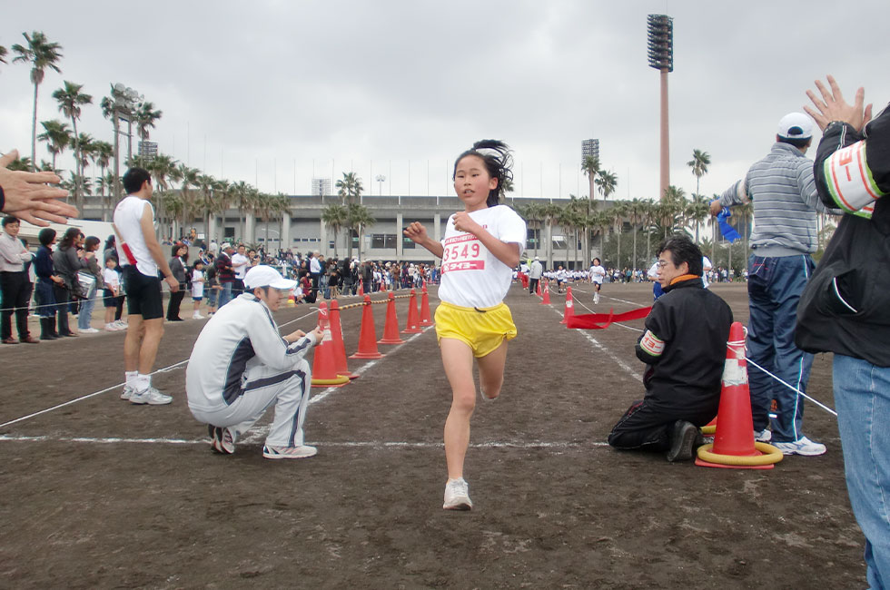 3年女子は久保さんが7分46秒の好タイムで独走Ⅴ。