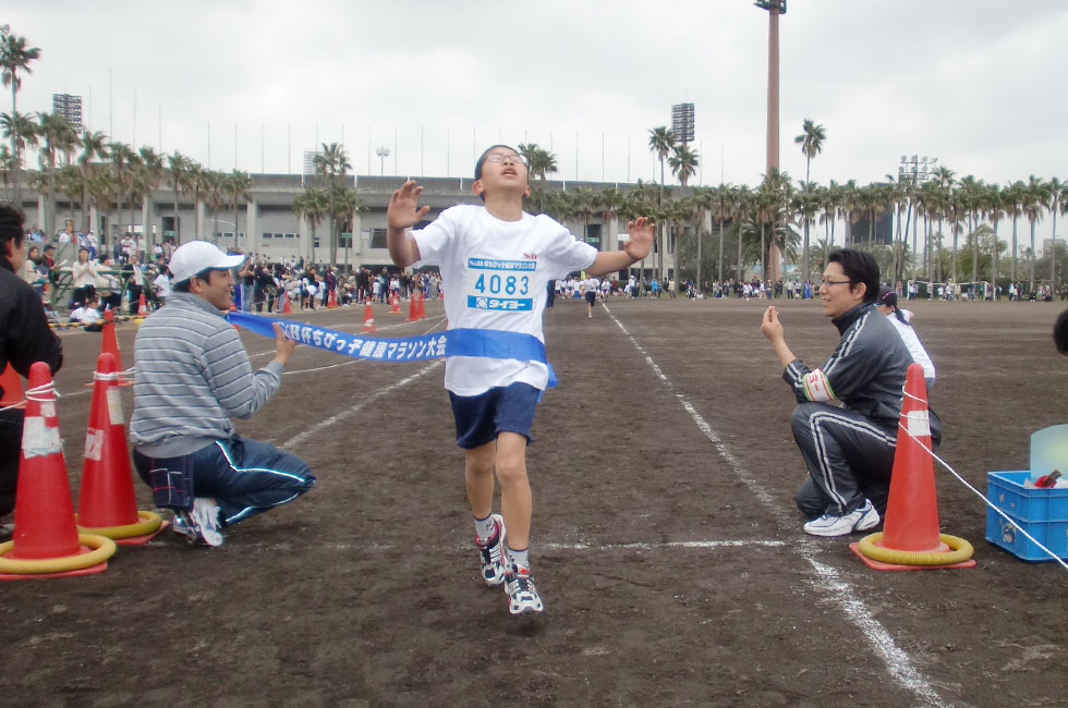 4年男子は下醉尾くんが2連覇。