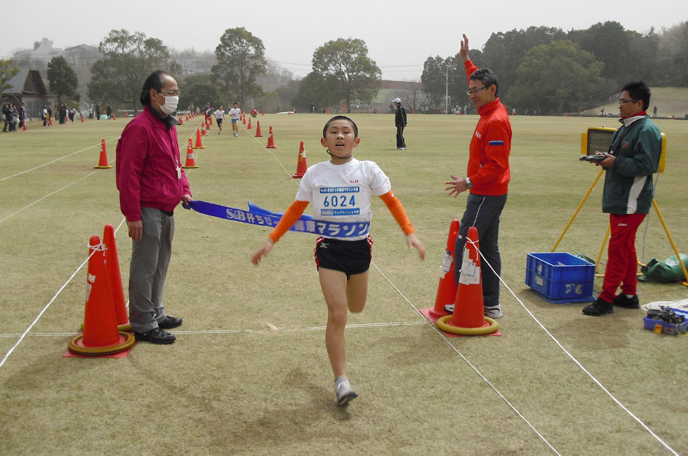 6年男子は横山くんが、昨年3位から躍進Ⅴ。