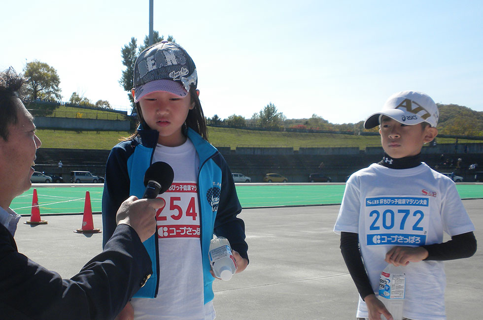 2年女子は熊田さん、男子は藤原くんが優勝。