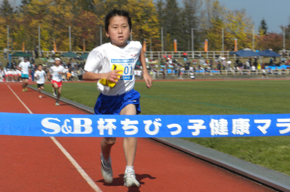 3年男子は川口くんが3度目の挑戦で初優勝。