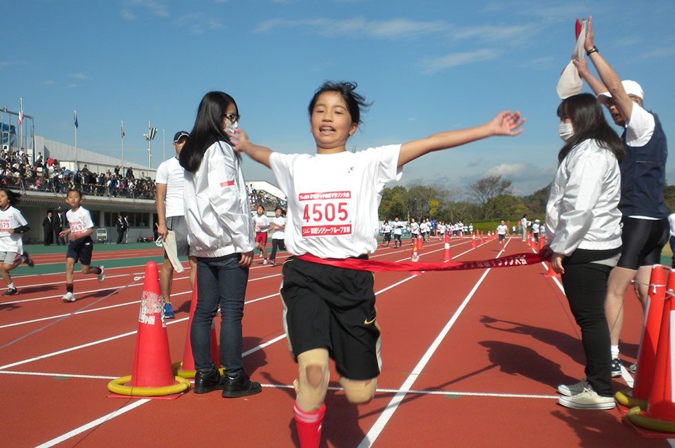4年女子は高津さんが、連覇達成。
