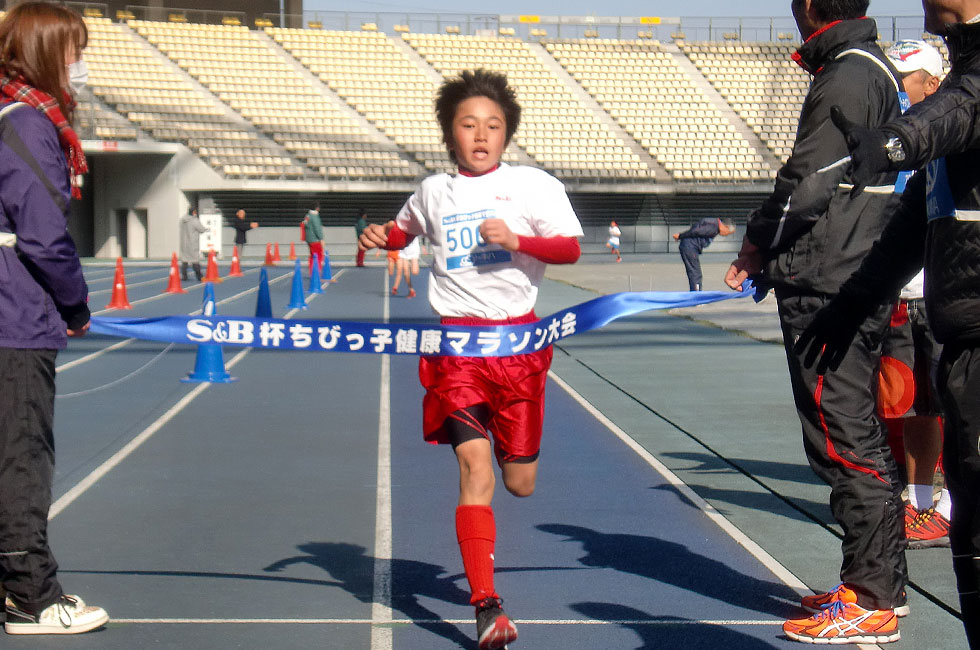 5年男子は佐藤くんが昨年に引き続き優勝。