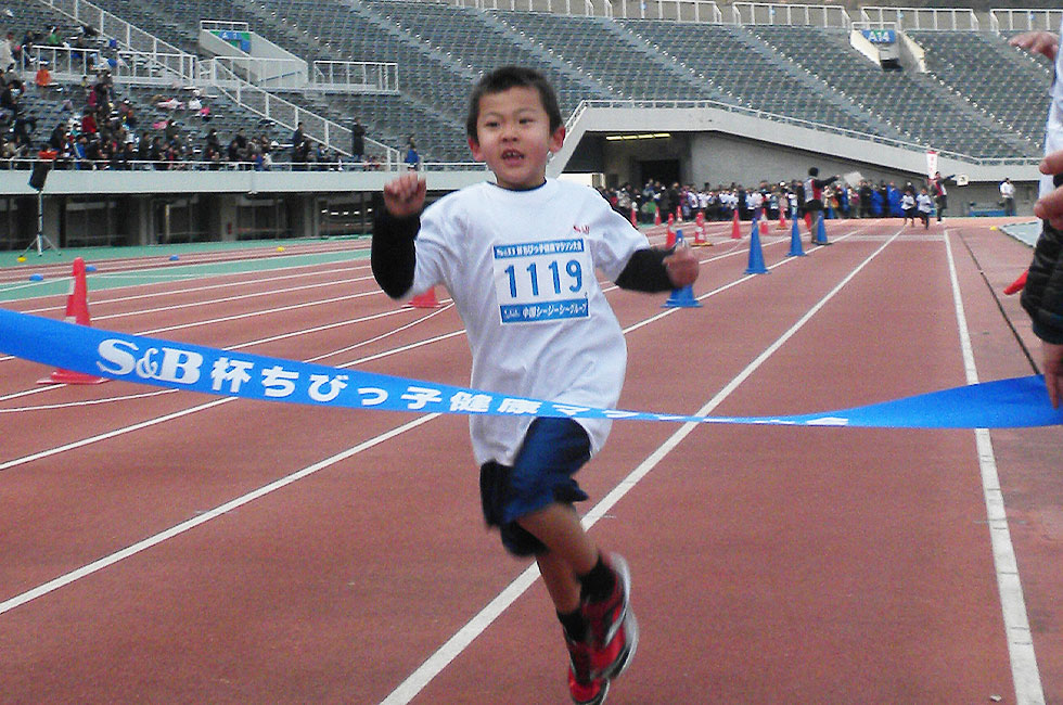 1年男子は平田くんが好タイムで優勝。