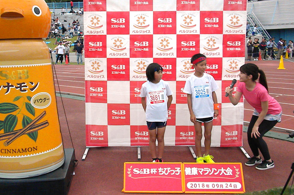 3年男子は五十嵐くん、女子は西舘さん共に3連覇達成。