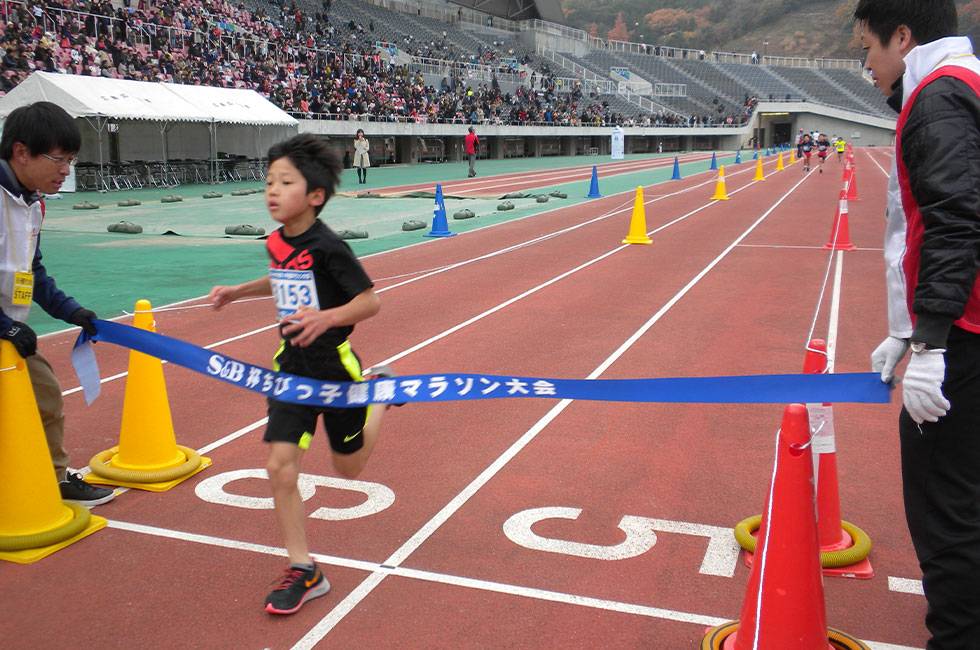 3年男子は蝉谷くんが広島大会歴代3位、2度目の優勝。