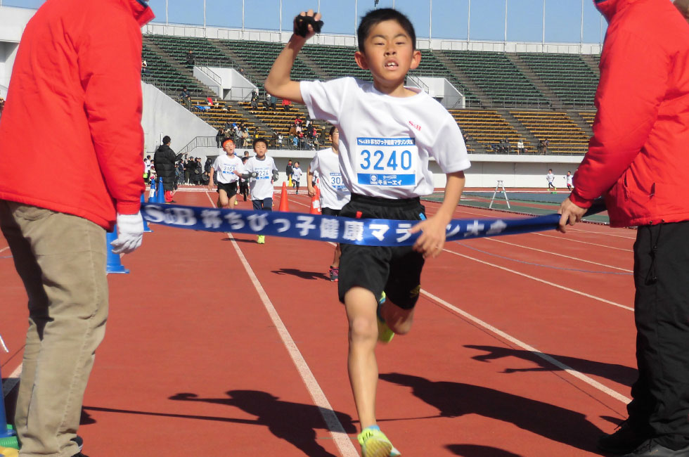3年男子は渡辺くんが7分56秒で優勝