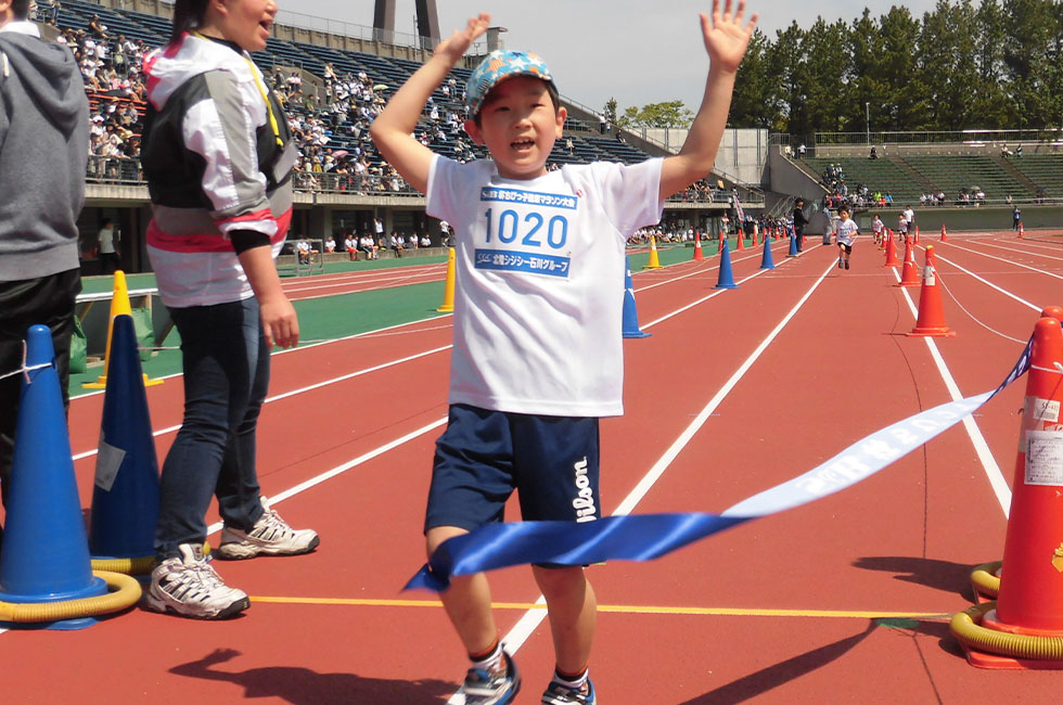 1年男子は伊藤くんが6分51秒で優勝。
