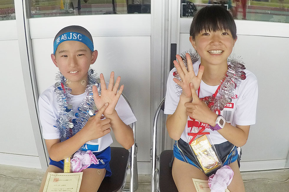 6年男女共に圧巻の6連覇を達成。土赤くん、坂元さんこれからの活躍を期待しています。