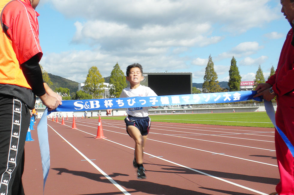 2年男子は尾日向くんが記録更新で2連覇。