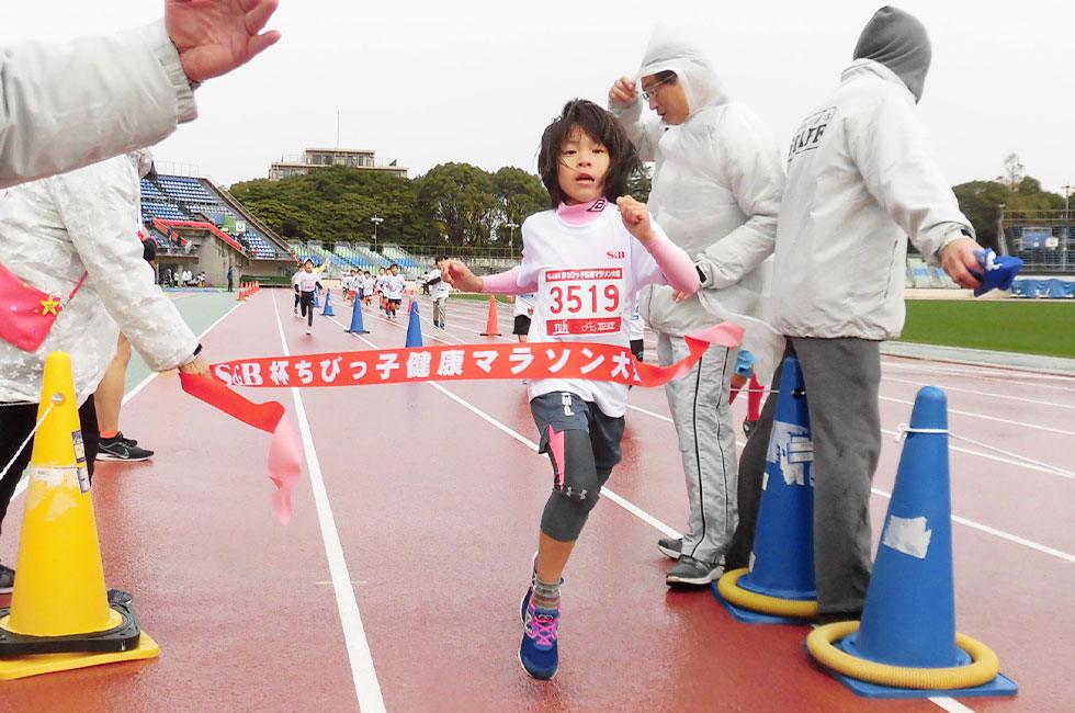 3年女子は諸田さんが8分14秒で初優勝。