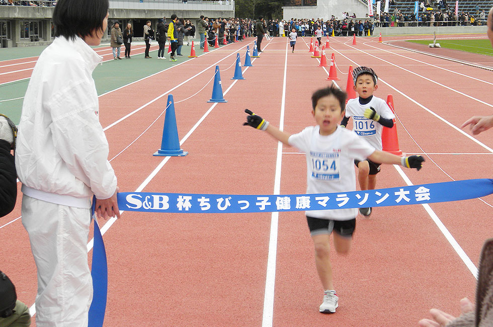1年男子は反田くんが好記録で優勝。