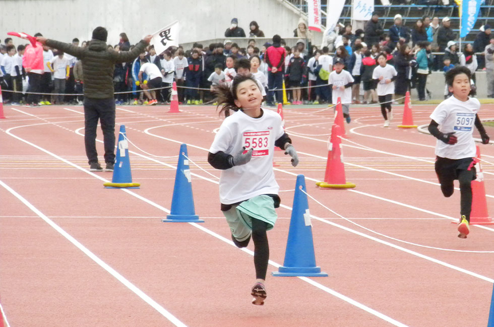 5年女子は森野さんが初の栄冠。