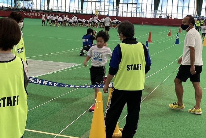 4年男子は加藤くんが初優勝。