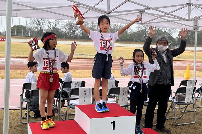 1年女子優勝は竹田さん高砂大会歴代5位。2位は加藤さん、3位は永田さんでした。