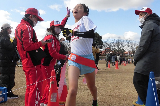 6年女子は熊本さんが愛知大会歴代3位のタイムで優勝。
