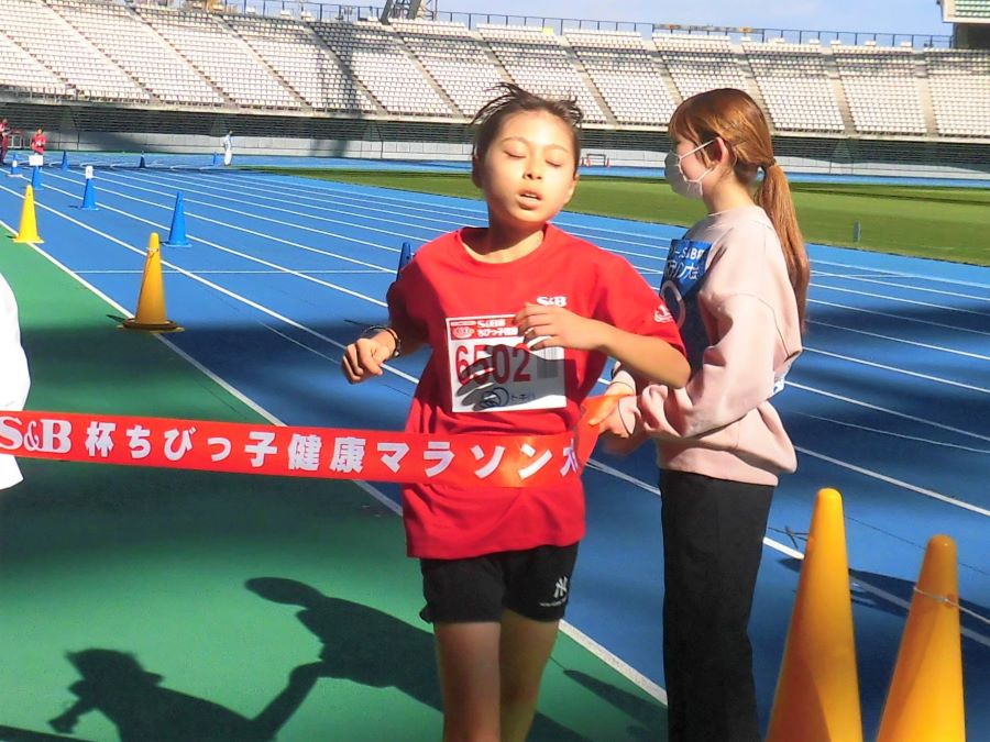 6年女子は江口さんが優勝！