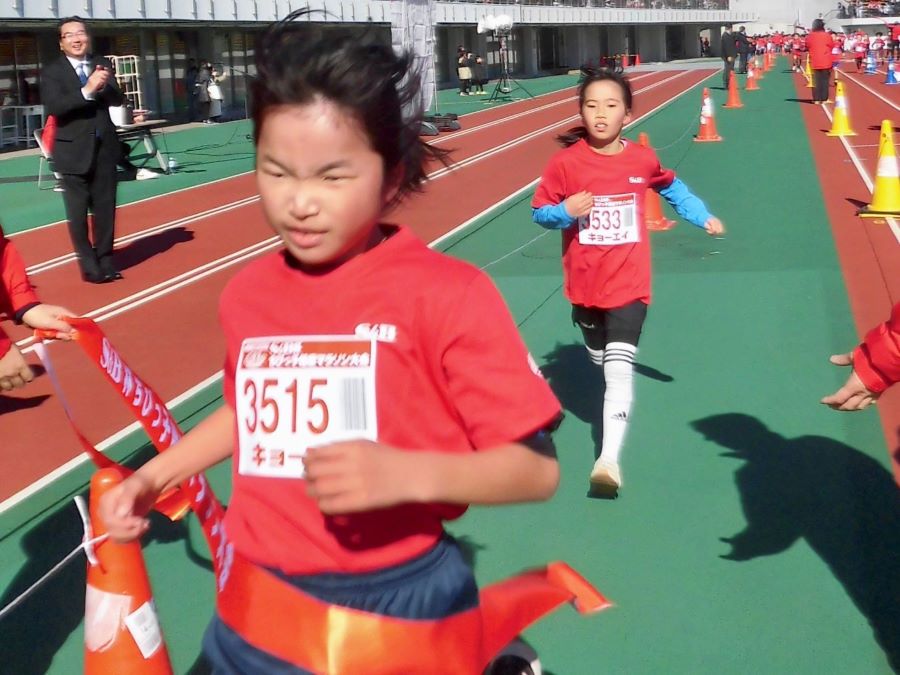 3年女子は岡本さんが新開さんとの接戦を制しました！