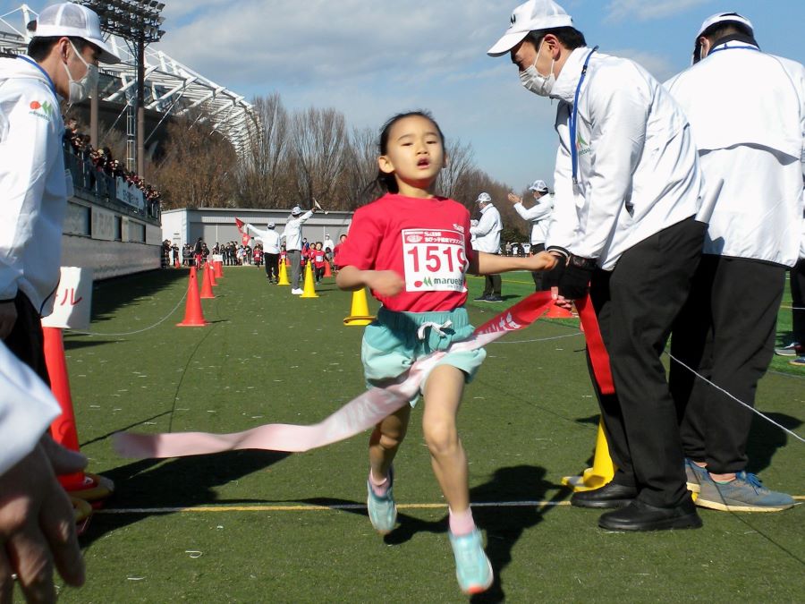 1年女子優勝の榮さん！