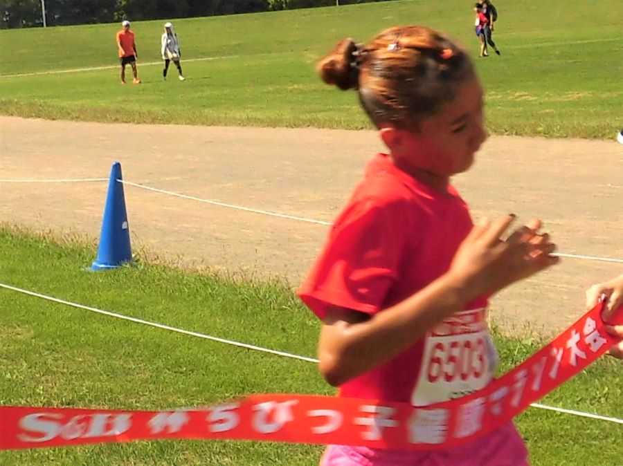 6年女子優勝の川田さん！