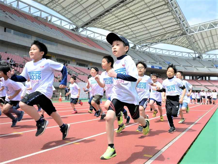 4年生が元気に勢いよくスタート！
