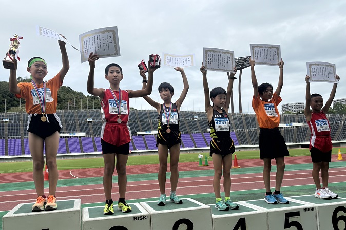4年男子は小原くんが優勝、古市くん、松岡くん以上大会新、杉原くん、前田くん、佐々木くん。