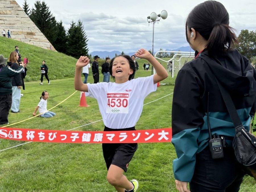4年女子は柴田さんが優勝。