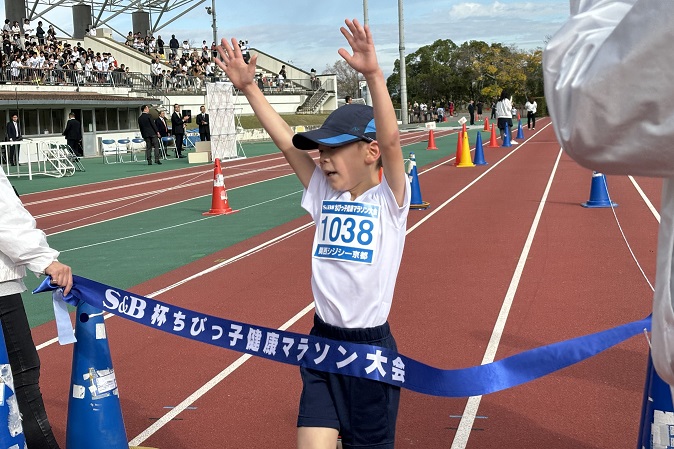 1年男子は中村くんが優勝。